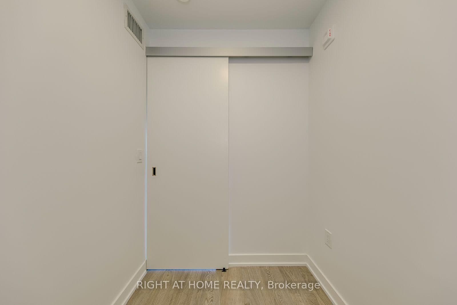 740 Whitlock Avenue, Unit 602 thumbnail 14