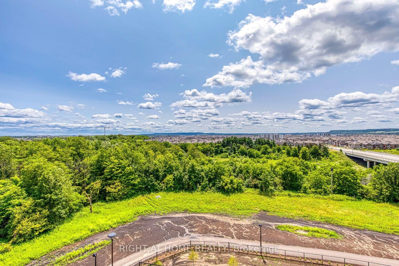 740 Whitlock Avenue, Unit 602 thumbnail 20