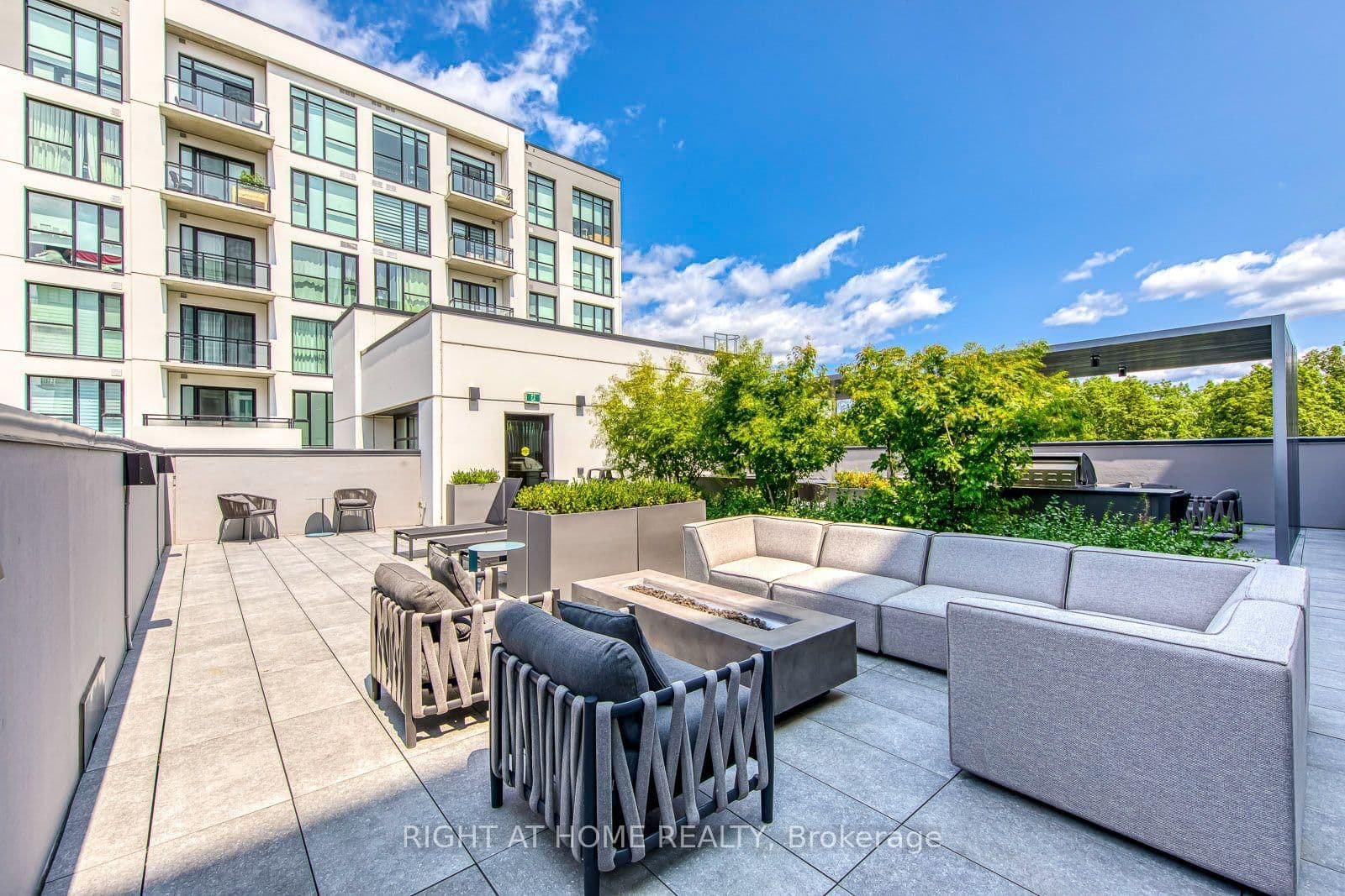 740 Whitlock Avenue, Unit 602 thumbnail 24