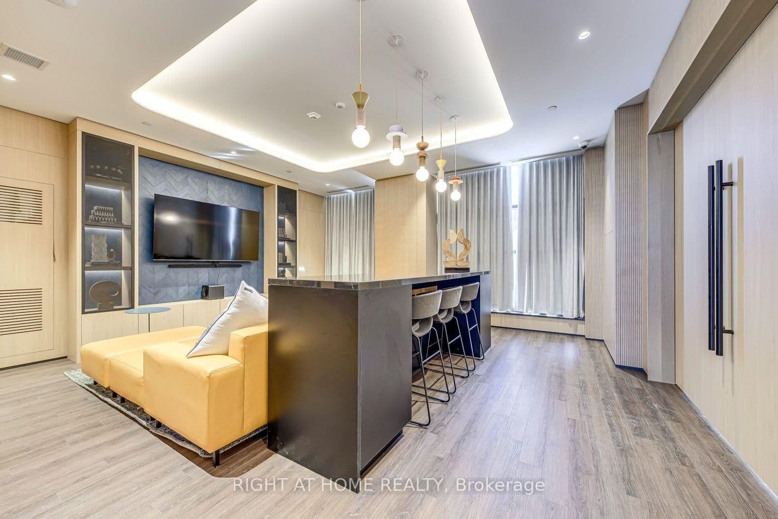 740 Whitlock Avenue, Unit 602 thumbnail 29