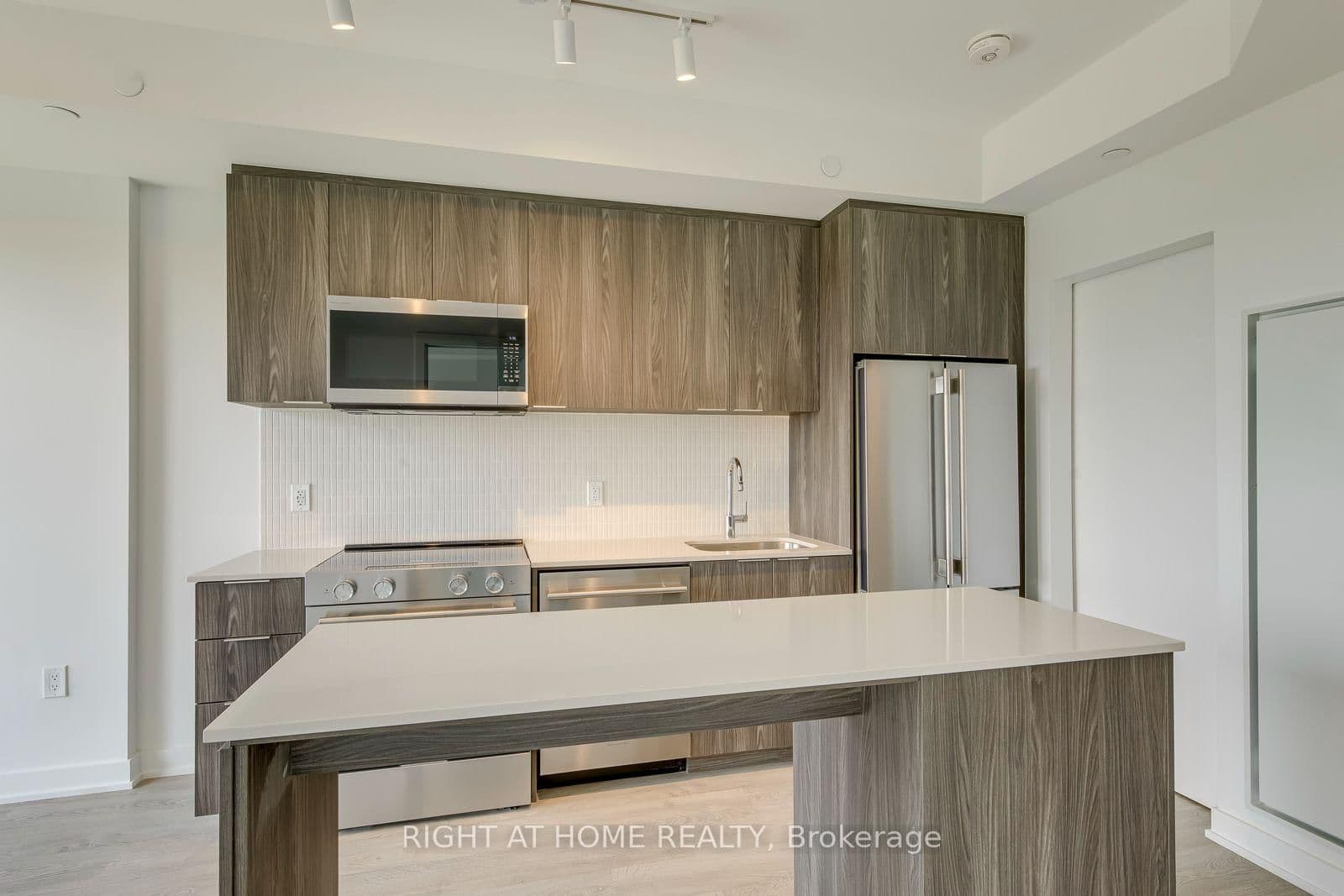 740 Whitlock Avenue, Unit 602 thumbnail 5