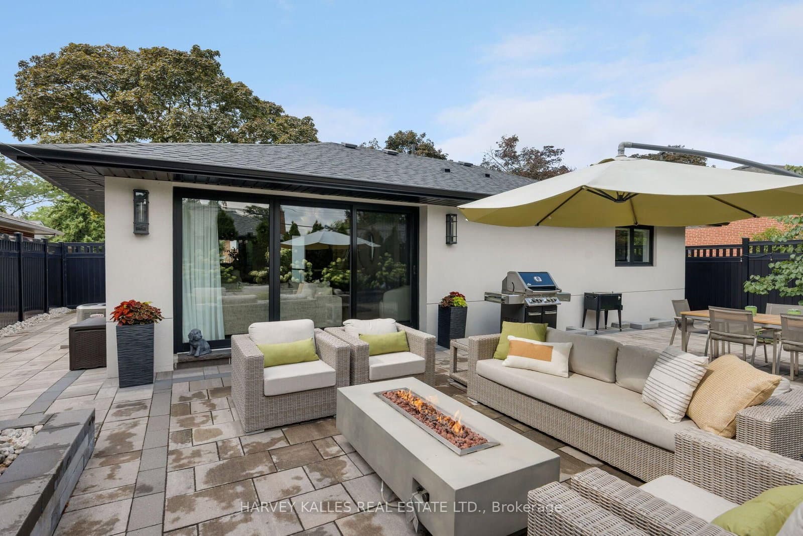 75 Markland Drive thumbnail 13