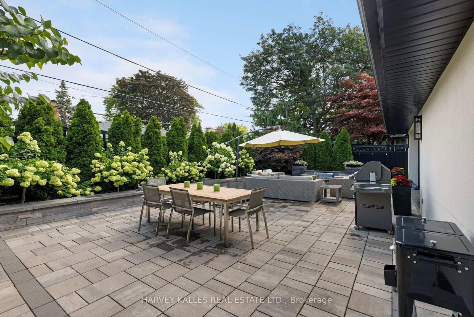 75 Markland Drive thumbnail 16