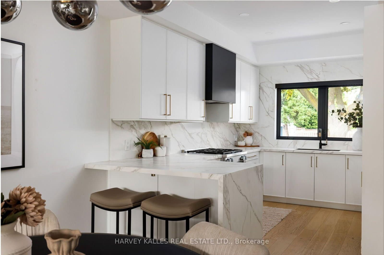 75 Markland Drive thumbnail 20