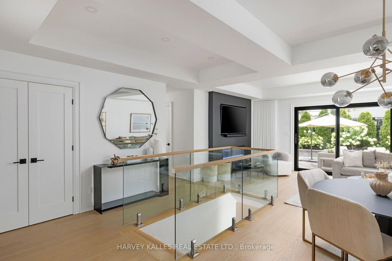 75 Markland Drive thumbnail 24