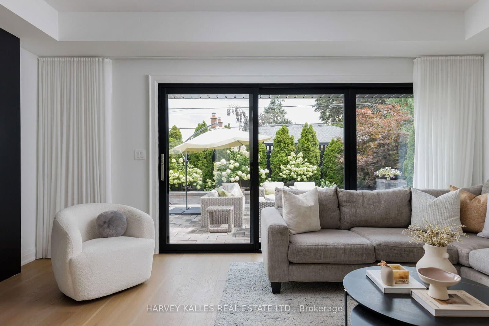 75 Markland Drive thumbnail 9