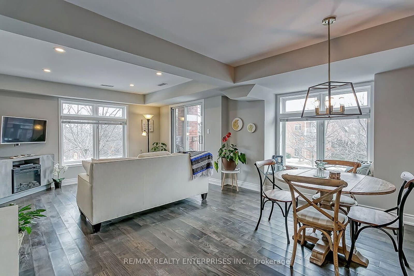 2386 Munn's Avenue, Unit Unit E thumbnail 10