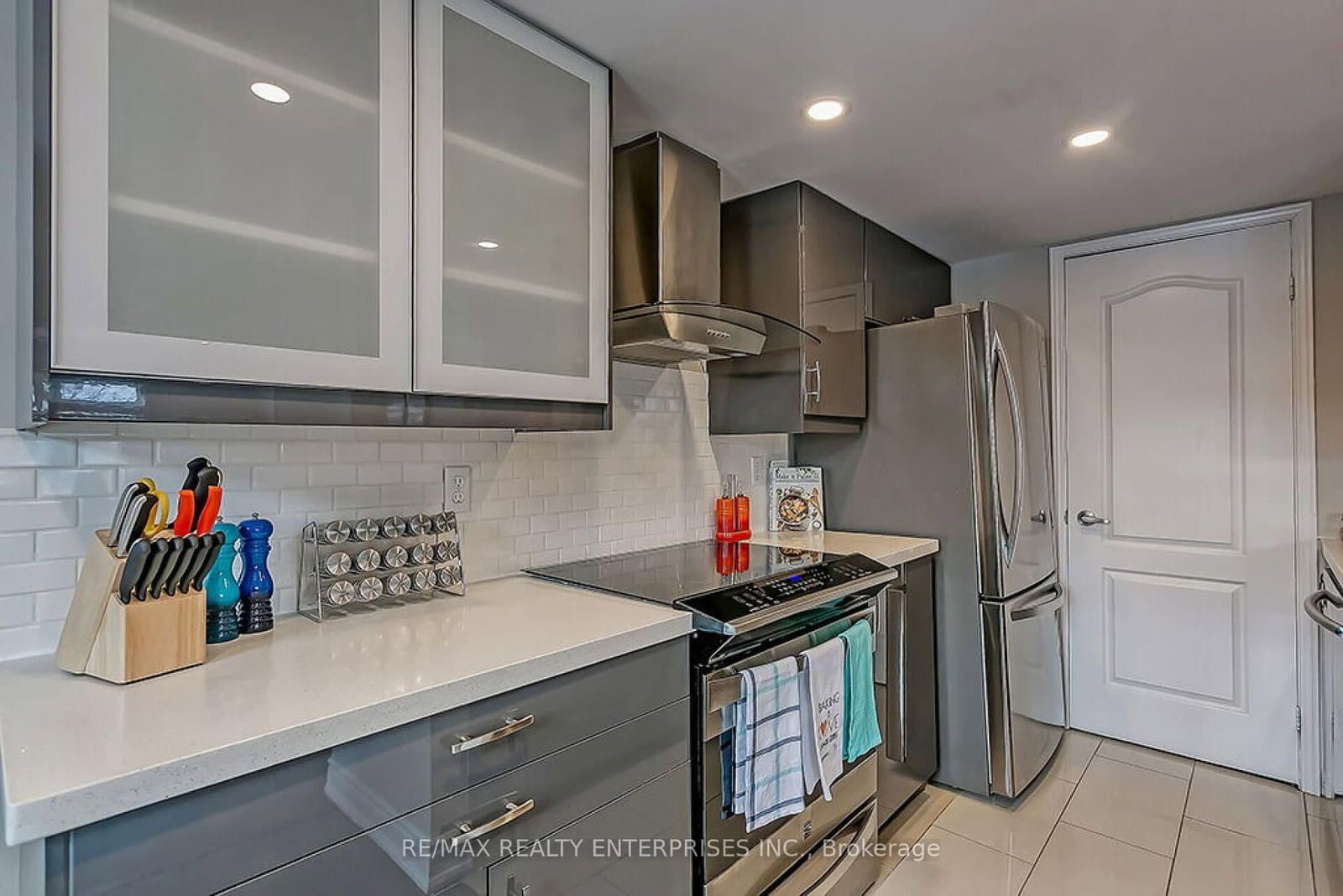 2386 Munn's Avenue, Unit Unit E thumbnail 5
