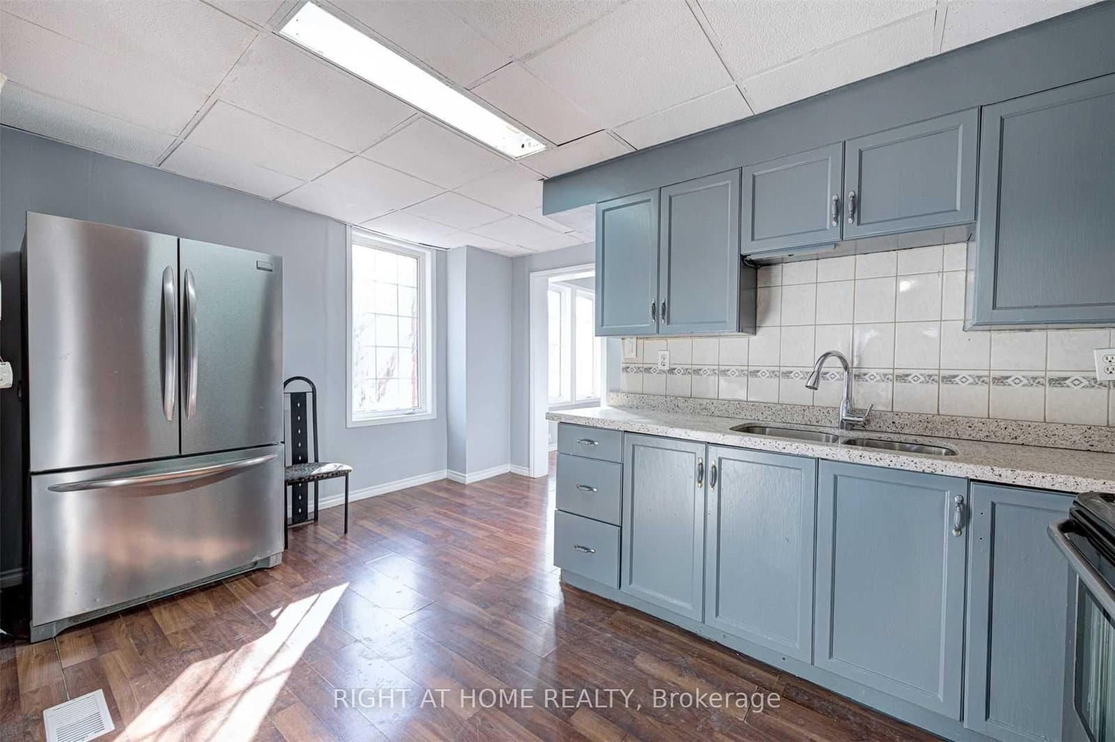 5 William Street, Unit Main Fl thumbnail 12