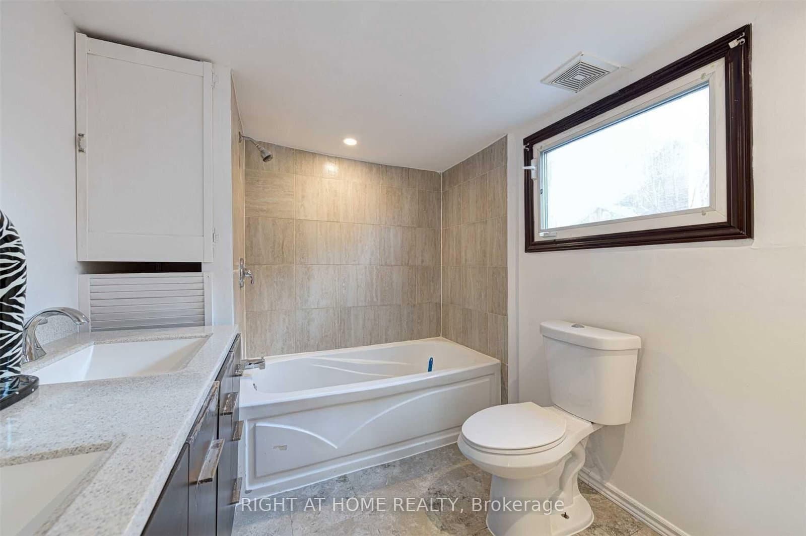 5 William Street, Unit Main Fl thumbnail 16