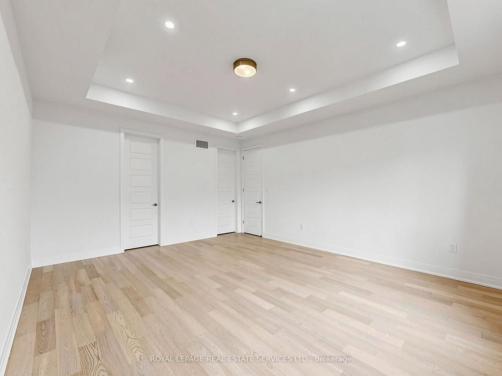1340 Aymond Crescent thumbnail 26