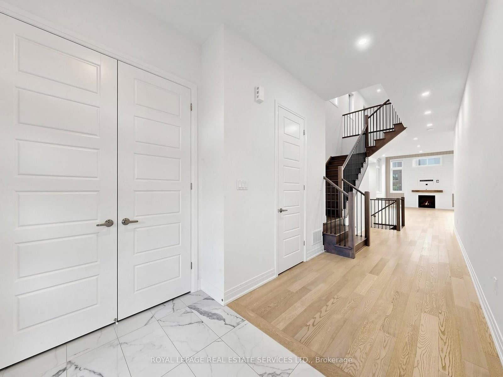 1340 Aymond Crescent thumbnail 6
