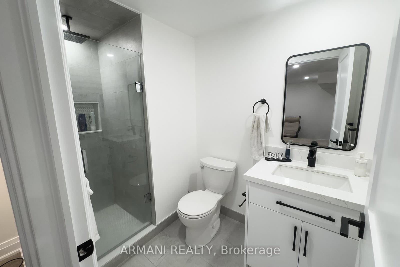 97 Cuffley Crescent N, Unit Basement thumbnail 18