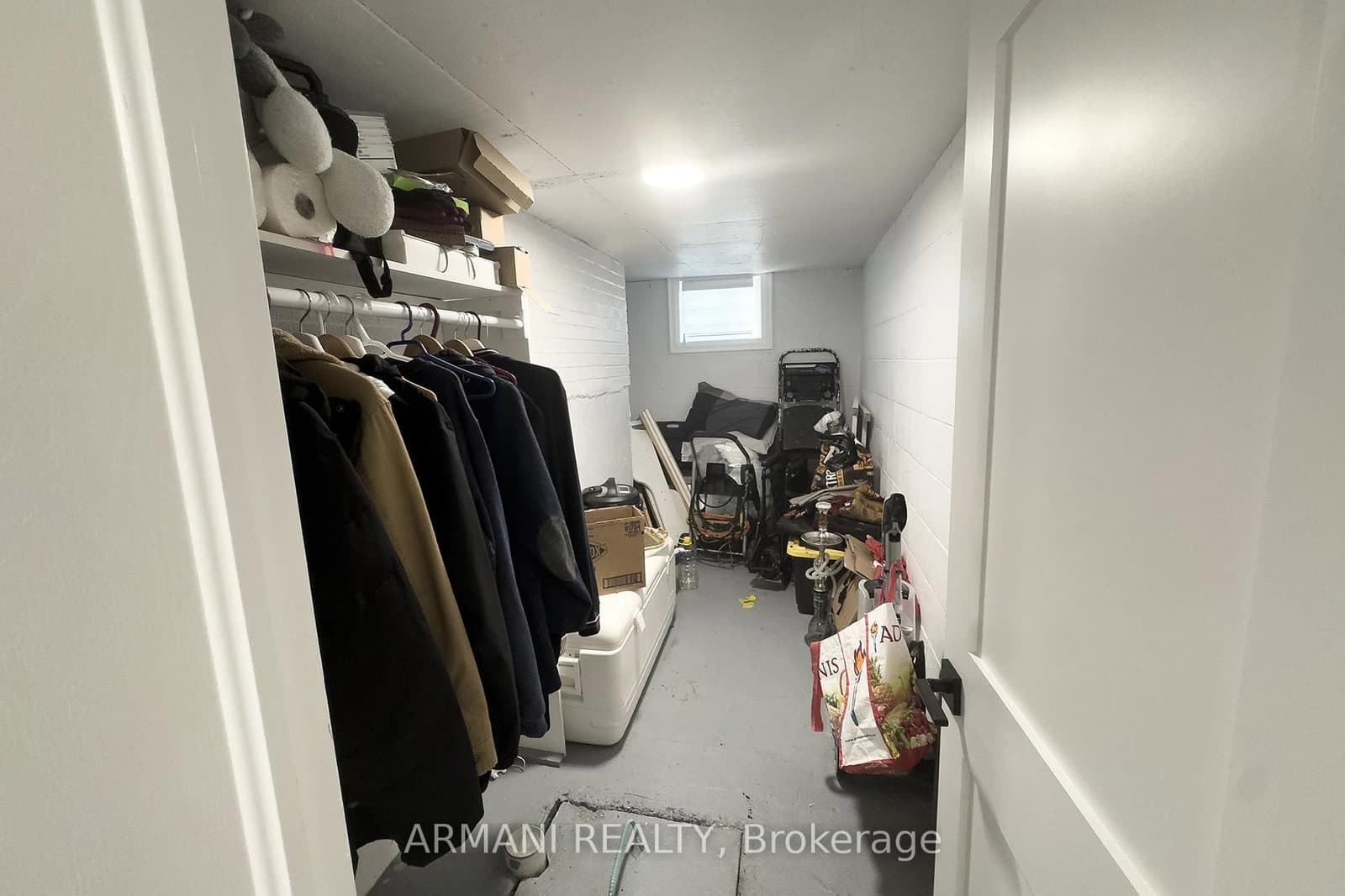 97 Cuffley Crescent N, Unit Basement thumbnail 19