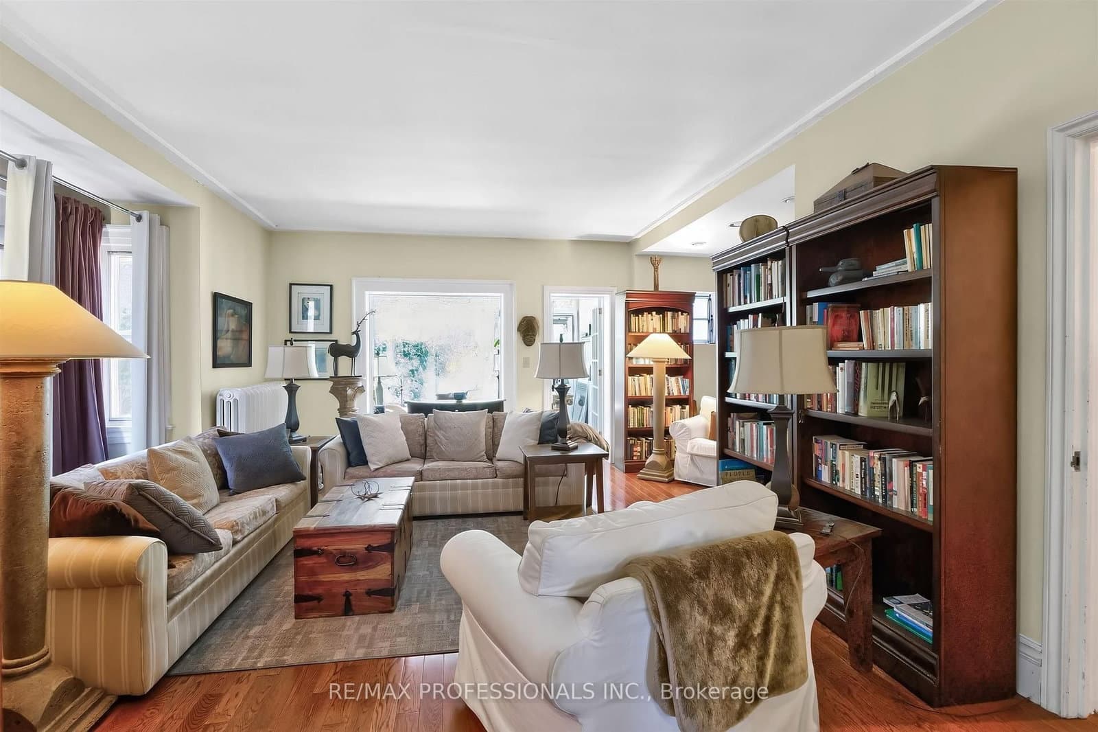 284 Indian Road thumbnail 9