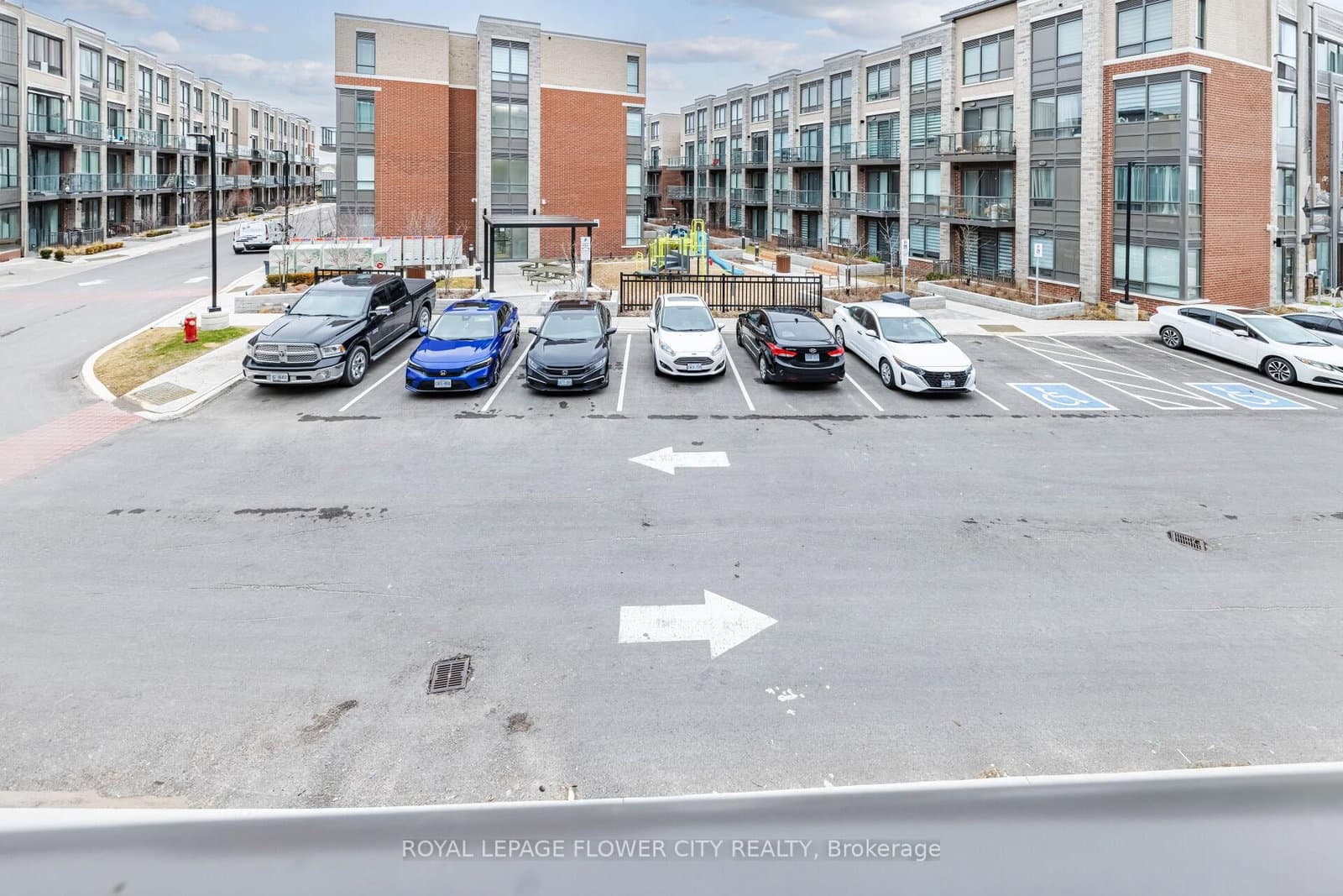 65 Attmar Drive E, Unit 269 thumbnail 32