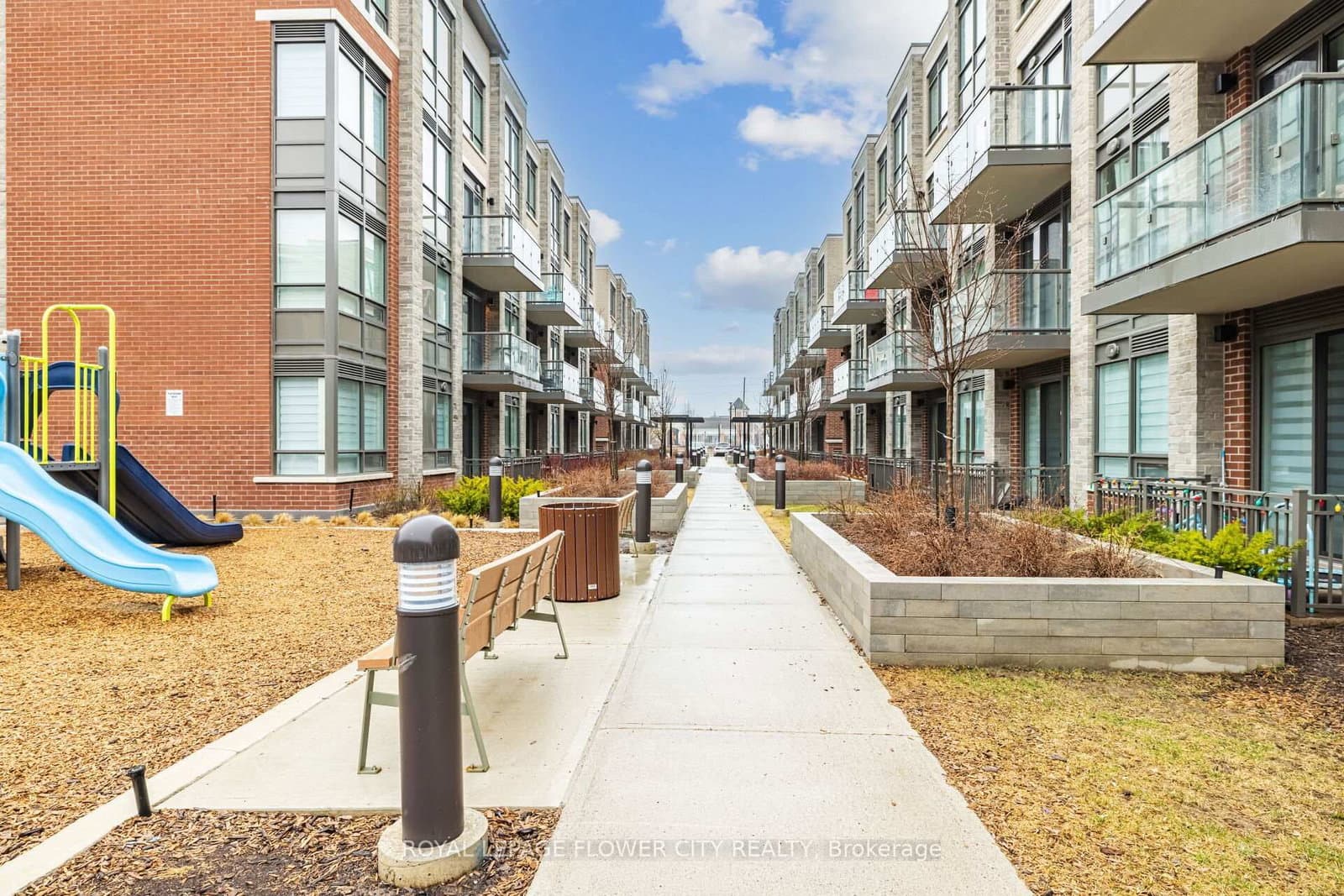 65 Attmar Drive E, Unit 269 thumbnail 33