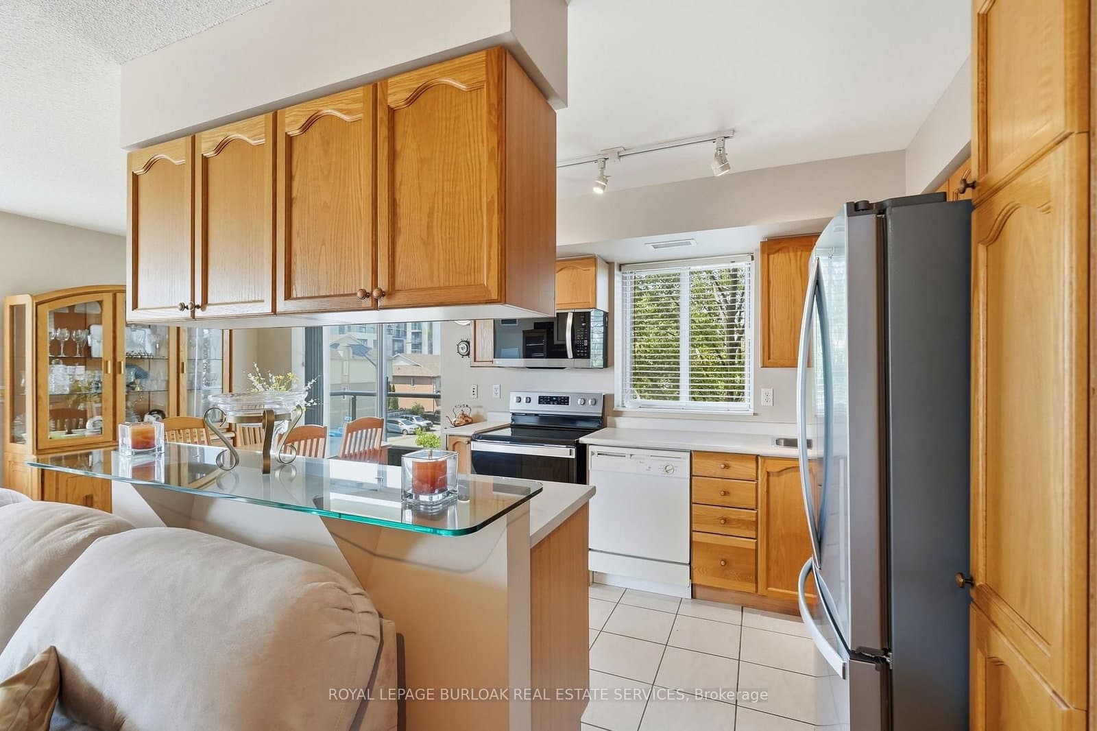 1150 Parkwest Place, Unit 301 thumbnail 11