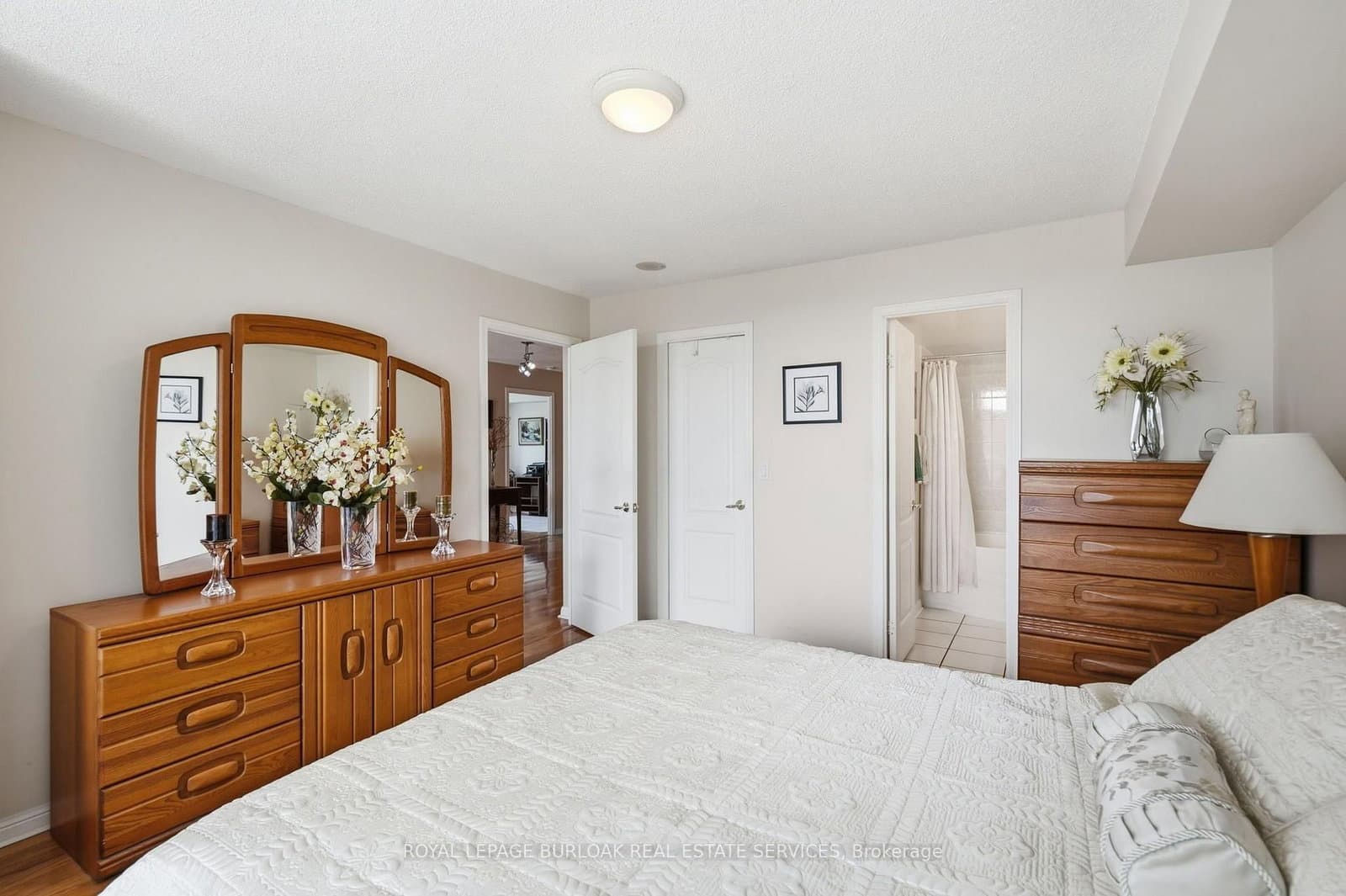 1150 Parkwest Place, Unit 301 thumbnail 18