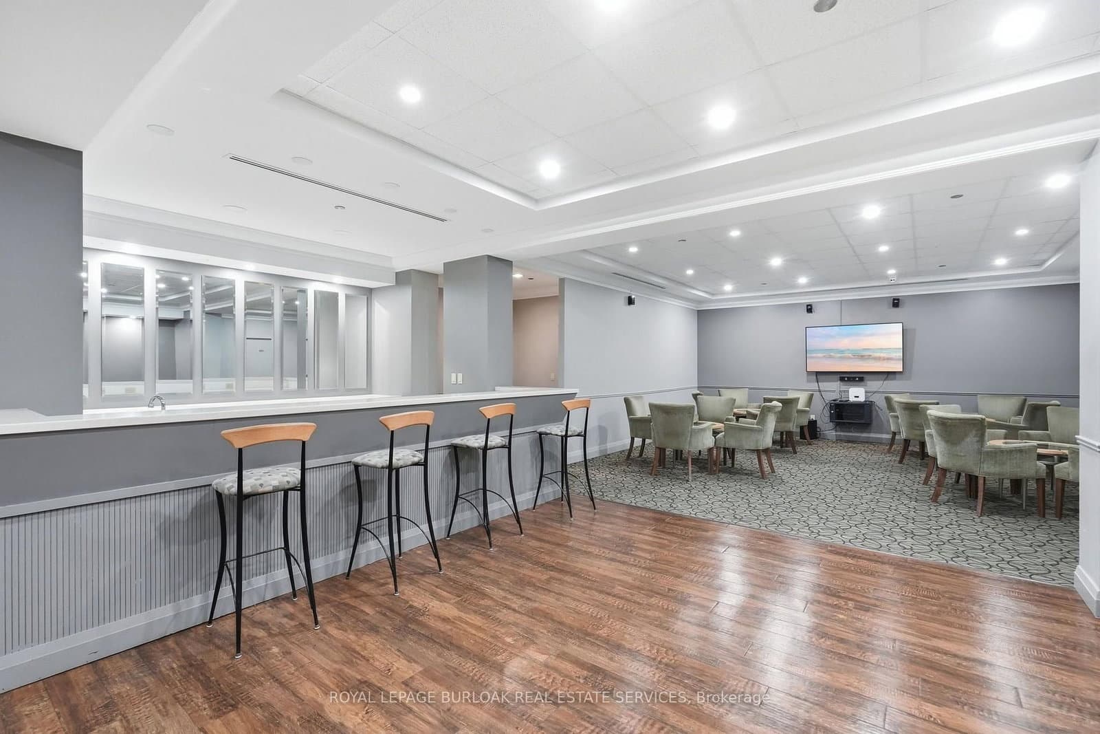 1150 Parkwest Place, Unit 301 thumbnail 31