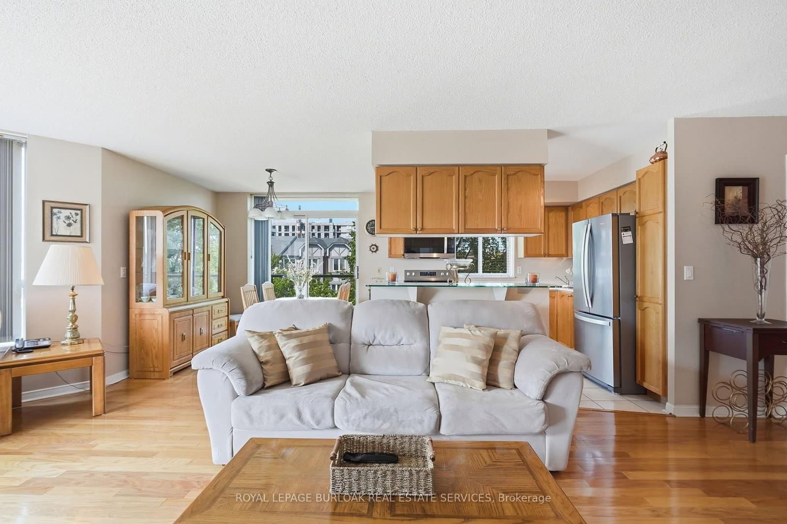 1150 Parkwest Place, Unit 301 thumbnail 9