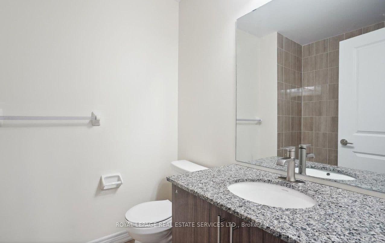 2388 Khalsa Gate, Unit 308 thumbnail 10