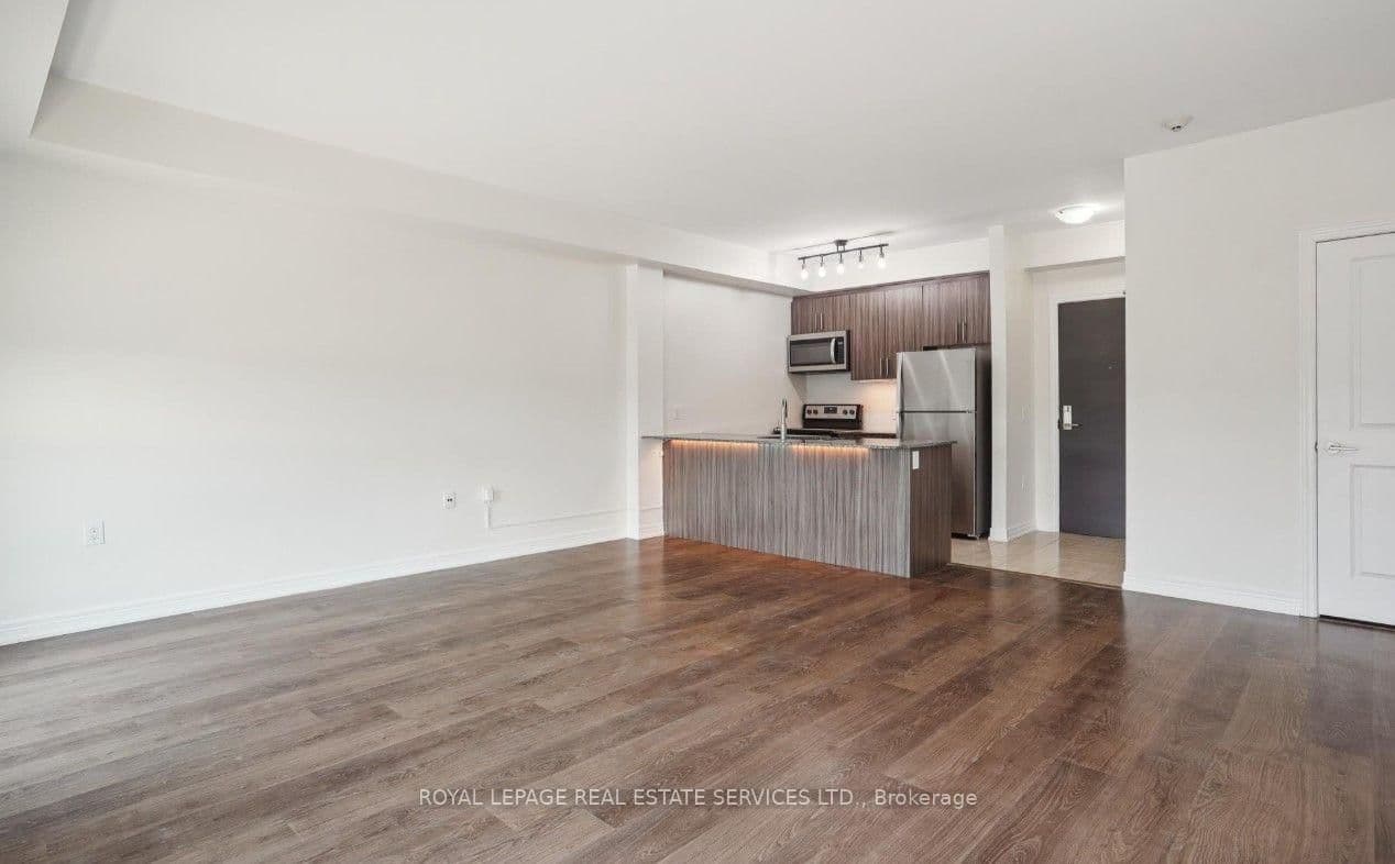 2388 Khalsa Gate, Unit 308 thumbnail 6