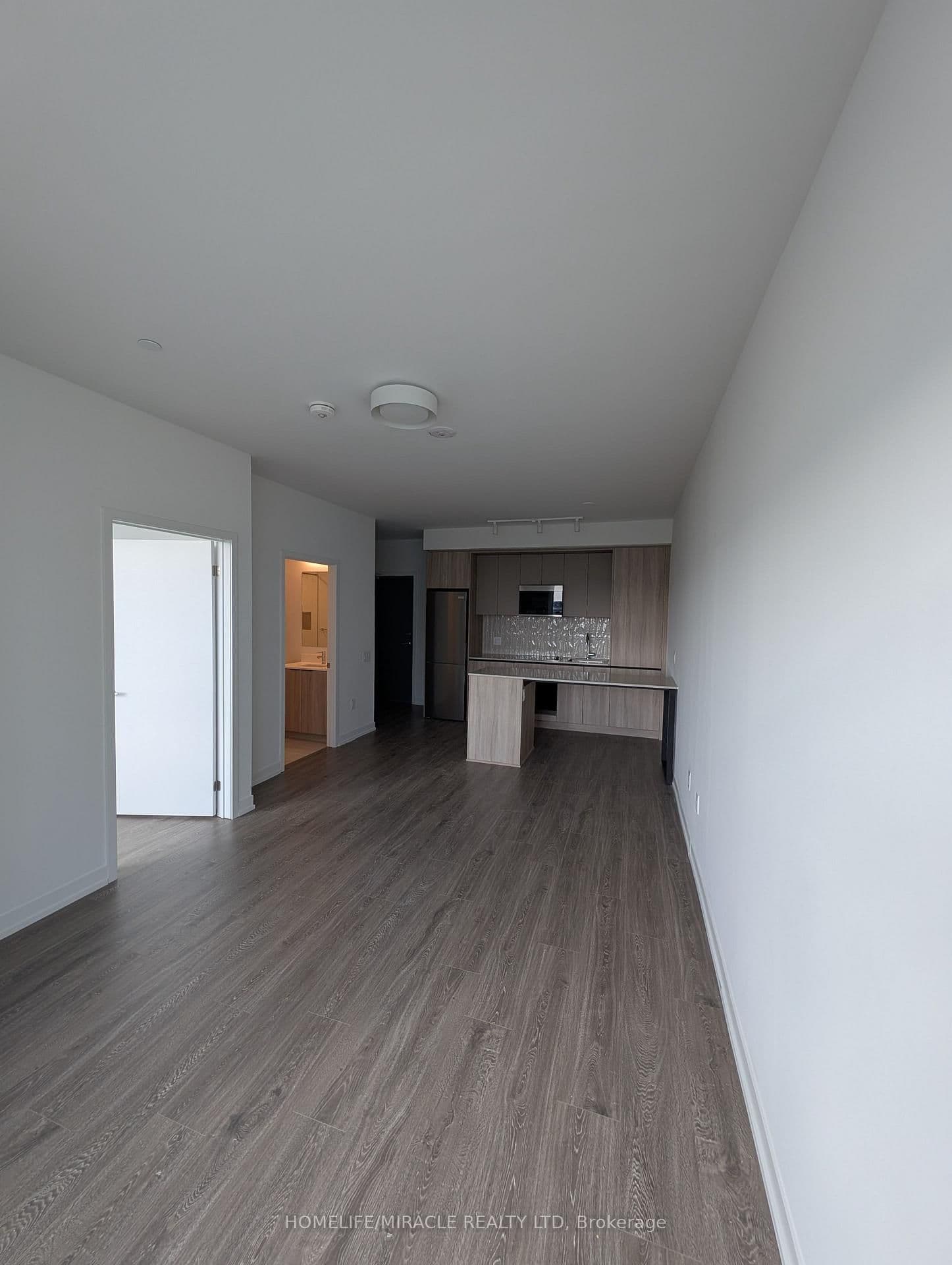 2485 Eglinton Avenue W, Unit 718 thumbnail 11