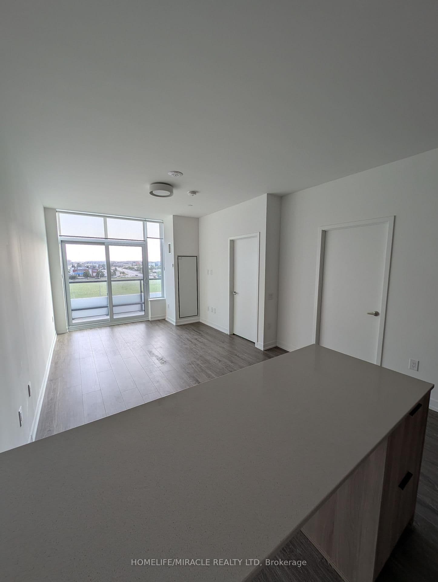 2485 Eglinton Avenue W, Unit 718 thumbnail 7