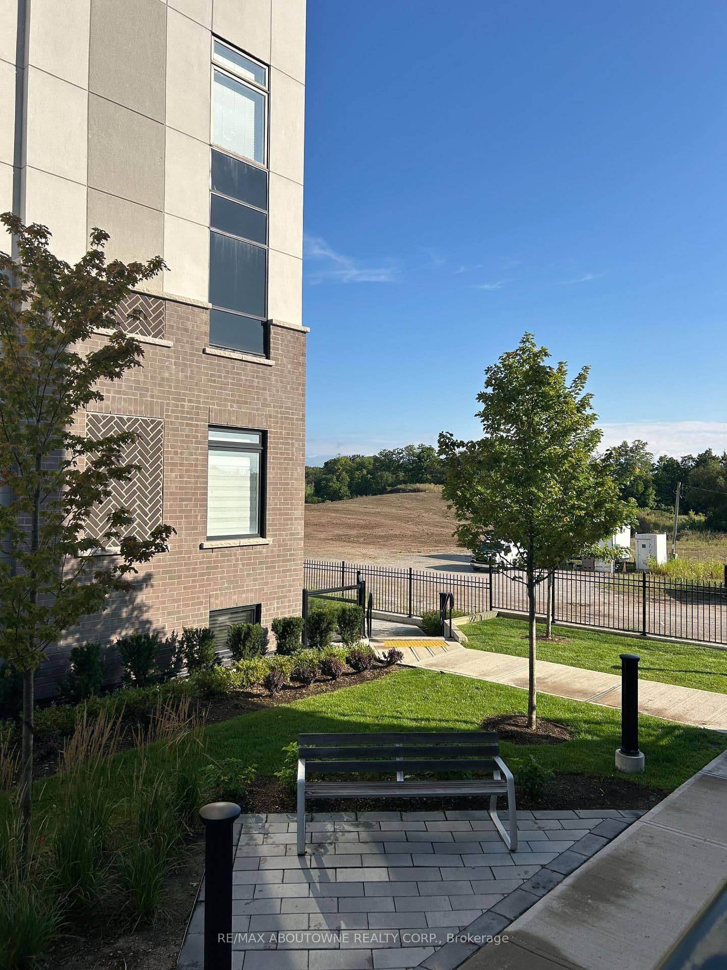 1581 Rose Way, Unit 106 thumbnail 27