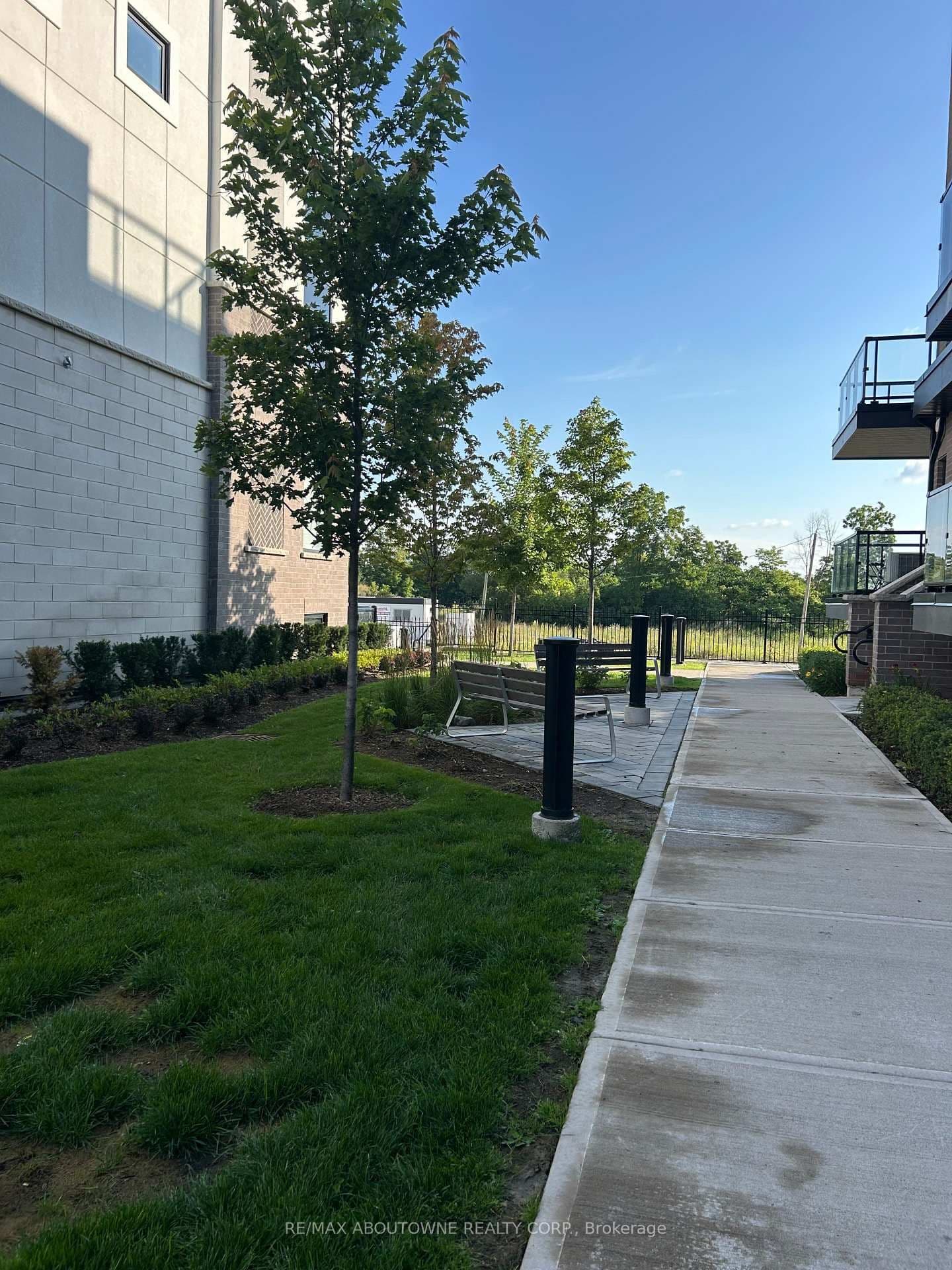1581 Rose Way, Unit 106 thumbnail 29