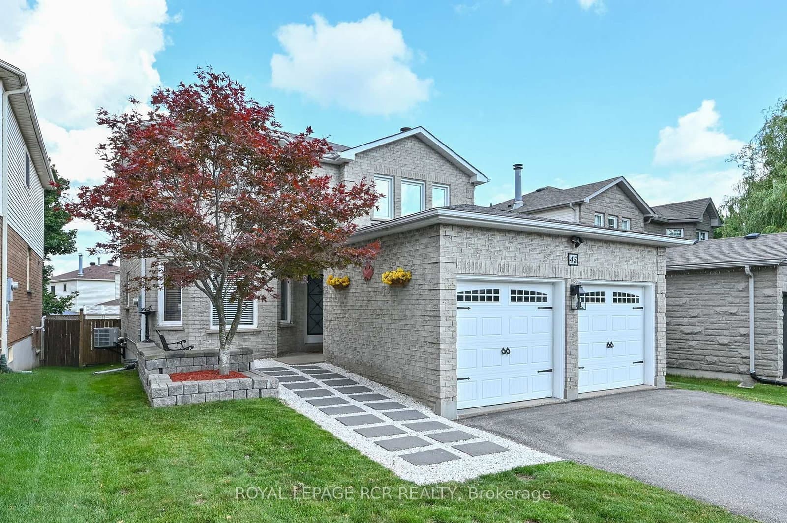 45 Fieldgate Drive thumbnail 3