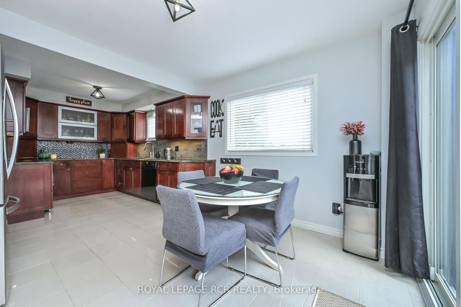 45 Fieldgate Drive thumbnail 6