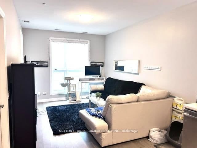 95 DUNDAS Street, Unit 110 thumbnail 3