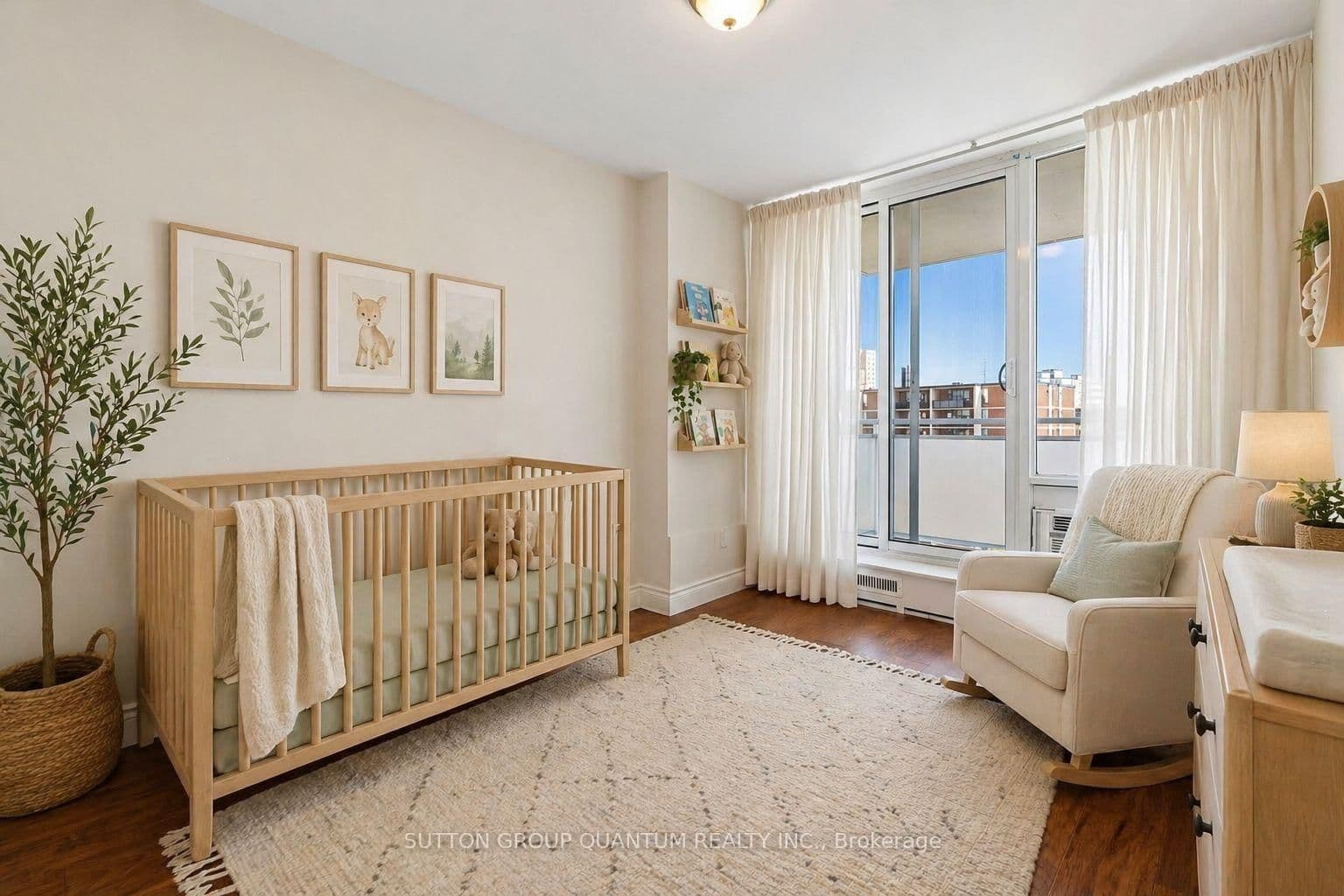 2345 Confederation Parkway, Unit 802 thumbnail 11