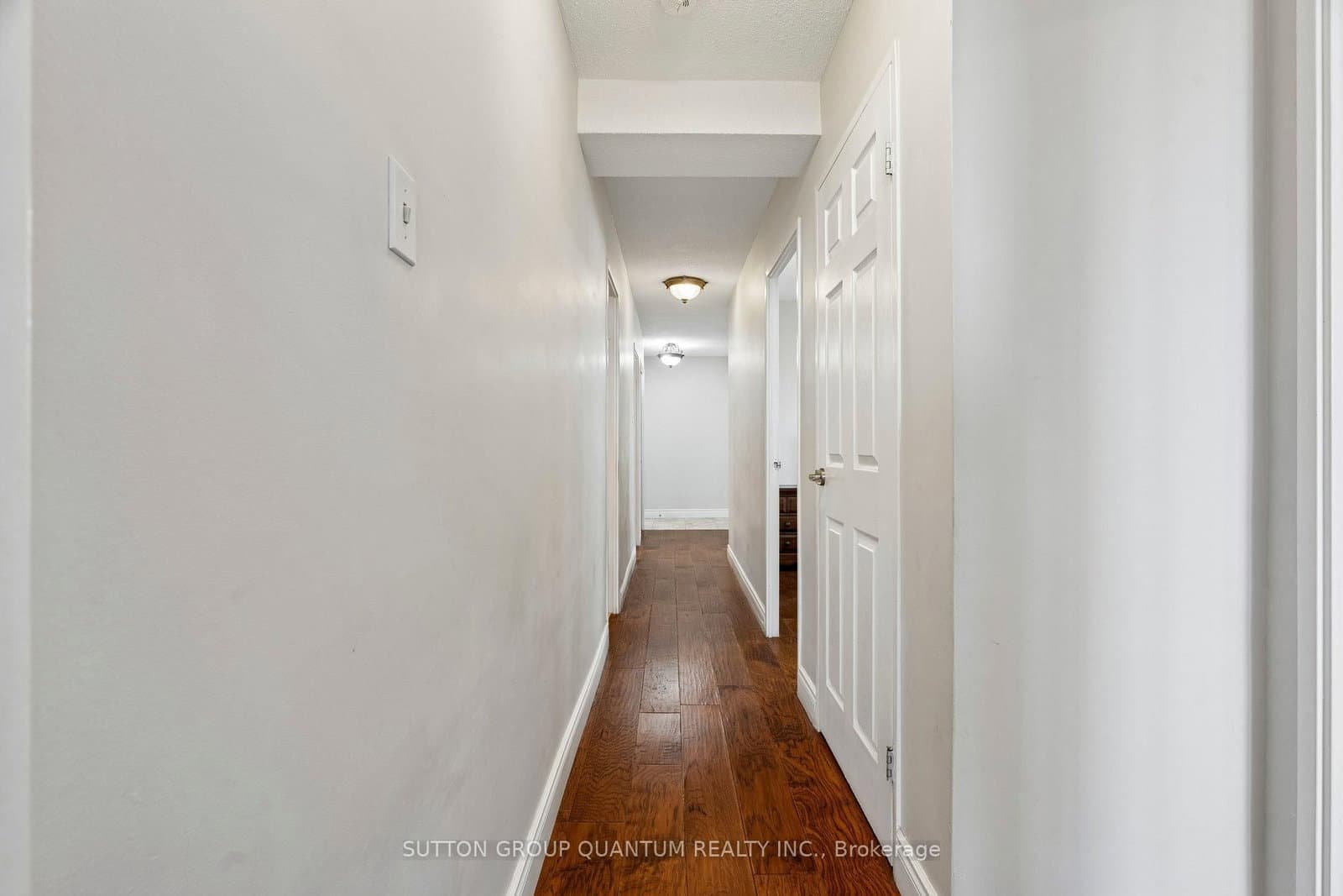 2345 Confederation Parkway, Unit 802 thumbnail 4