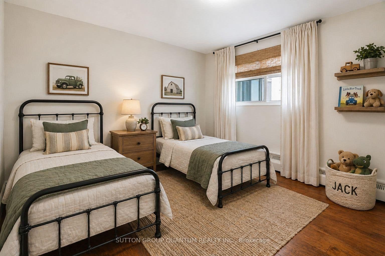 2345 Confederation Parkway, Unit 802 thumbnail 9