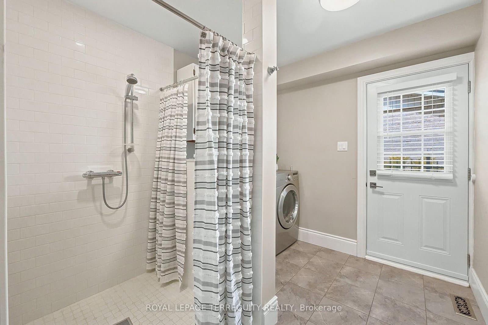 2656 Spruce Needle Drive thumbnail 19