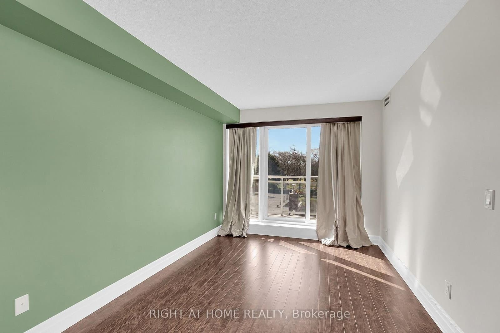 20 Gothic Avenue, Unit 308 thumbnail 13