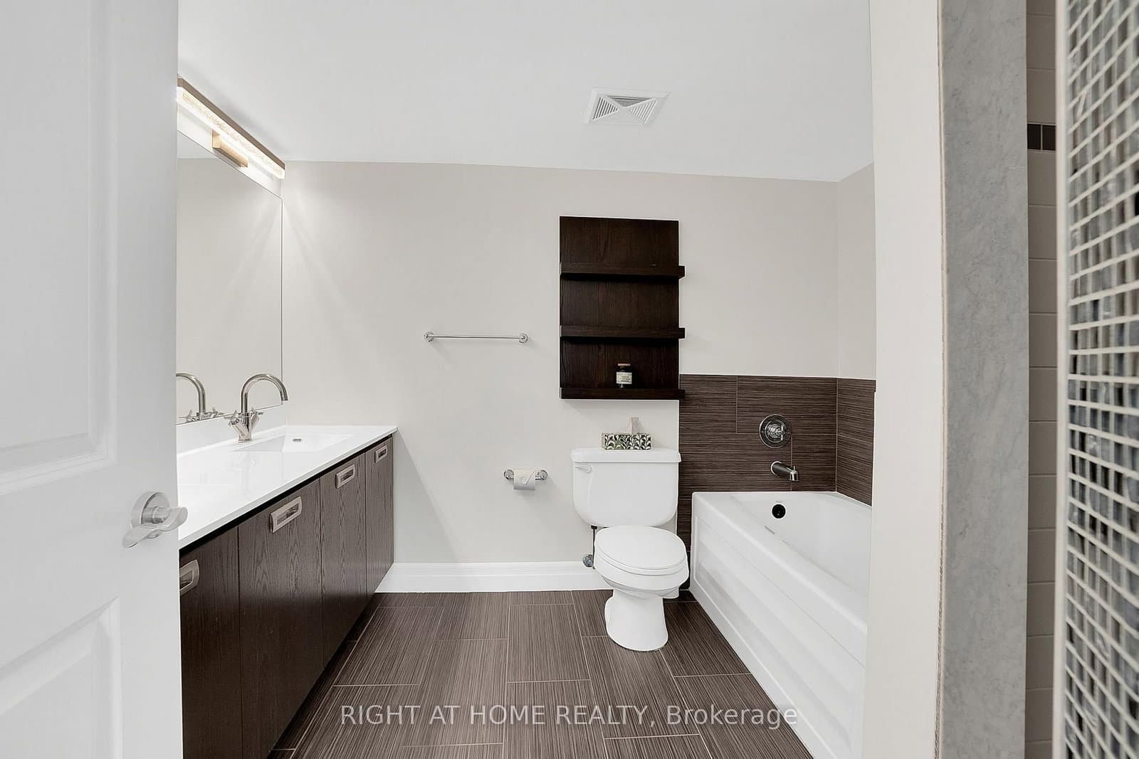 20 Gothic Avenue, Unit 308 thumbnail 15