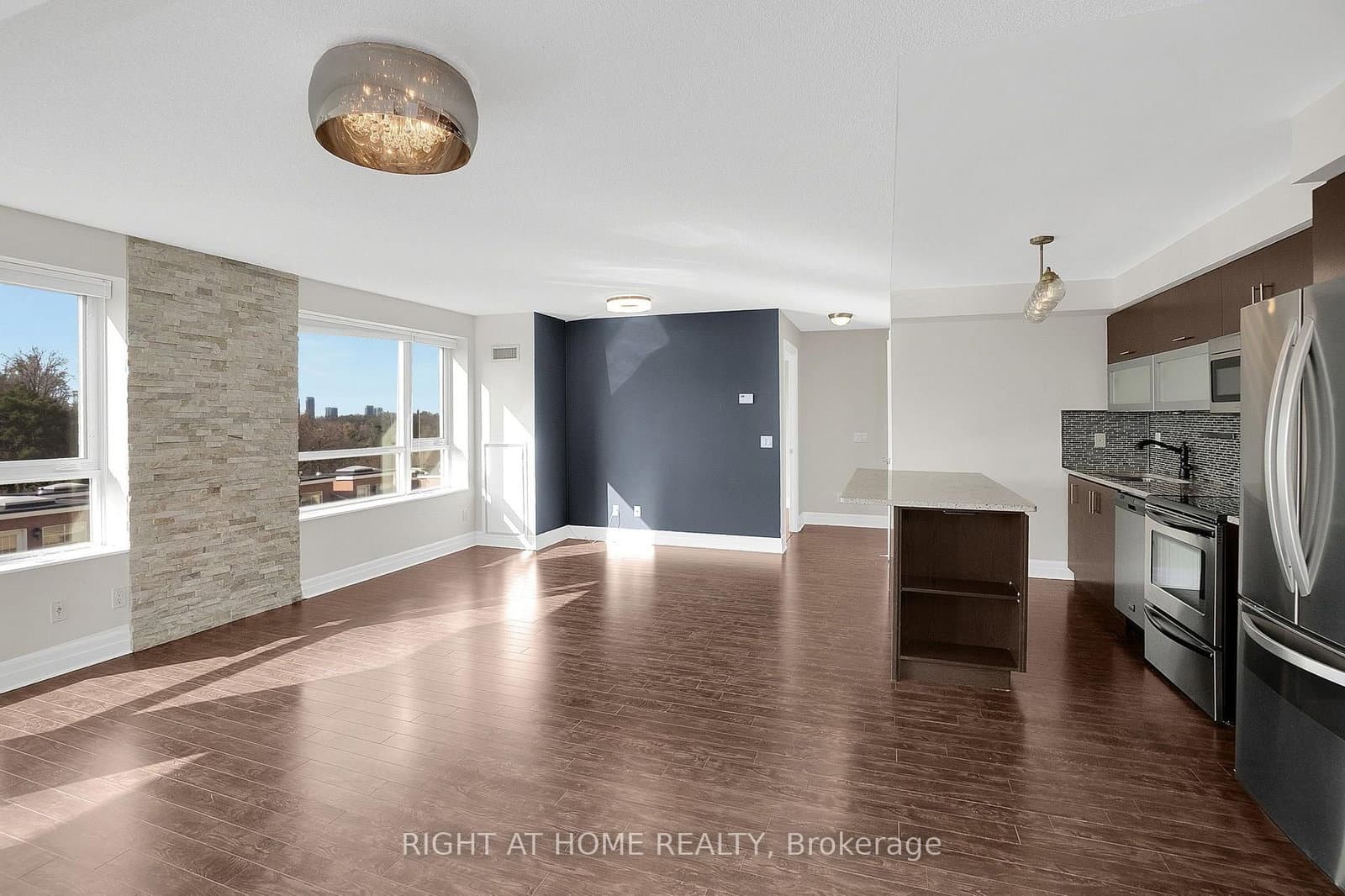 20 Gothic Avenue, Unit 308 thumbnail 3