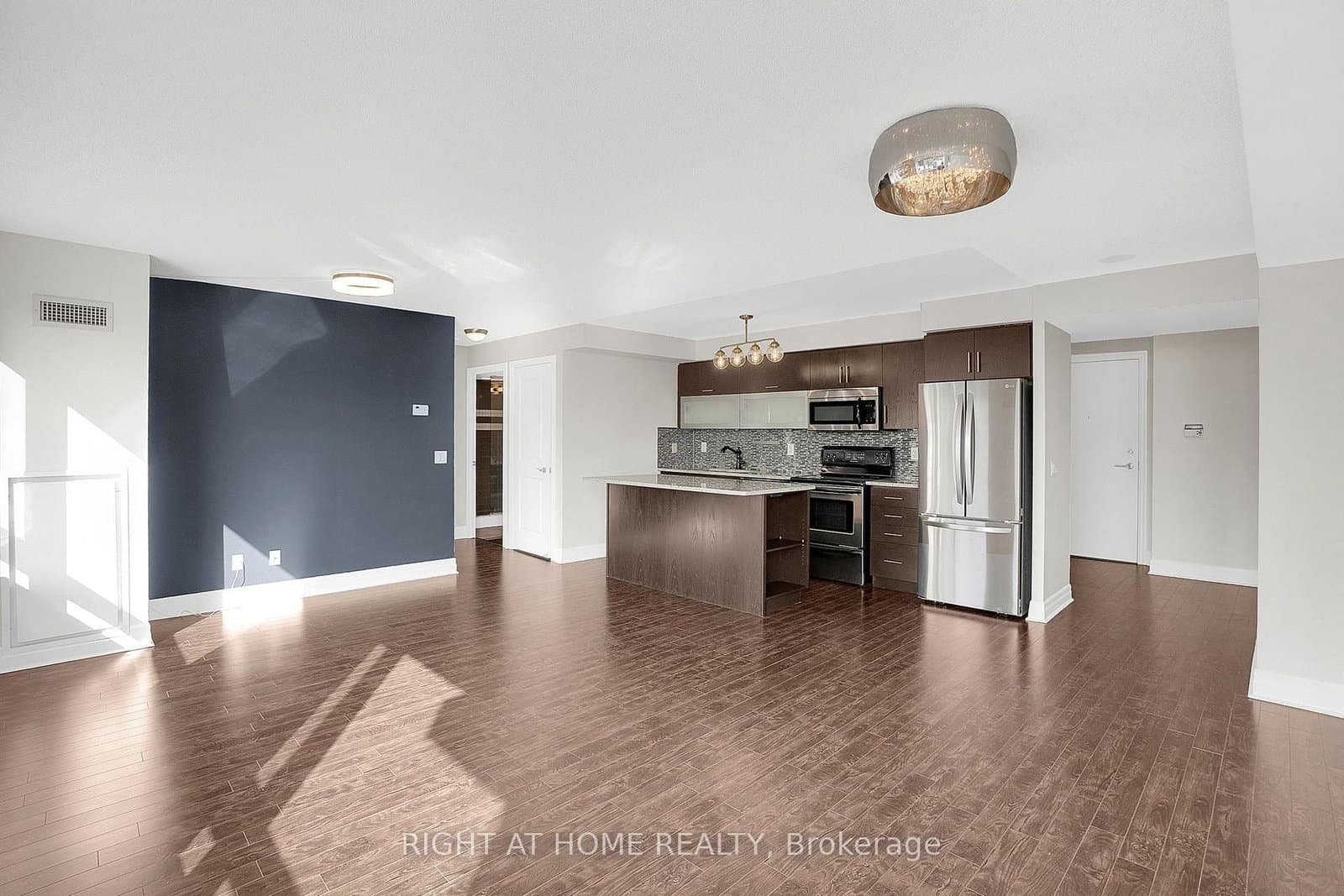 20 Gothic Avenue, Unit 308 thumbnail 5