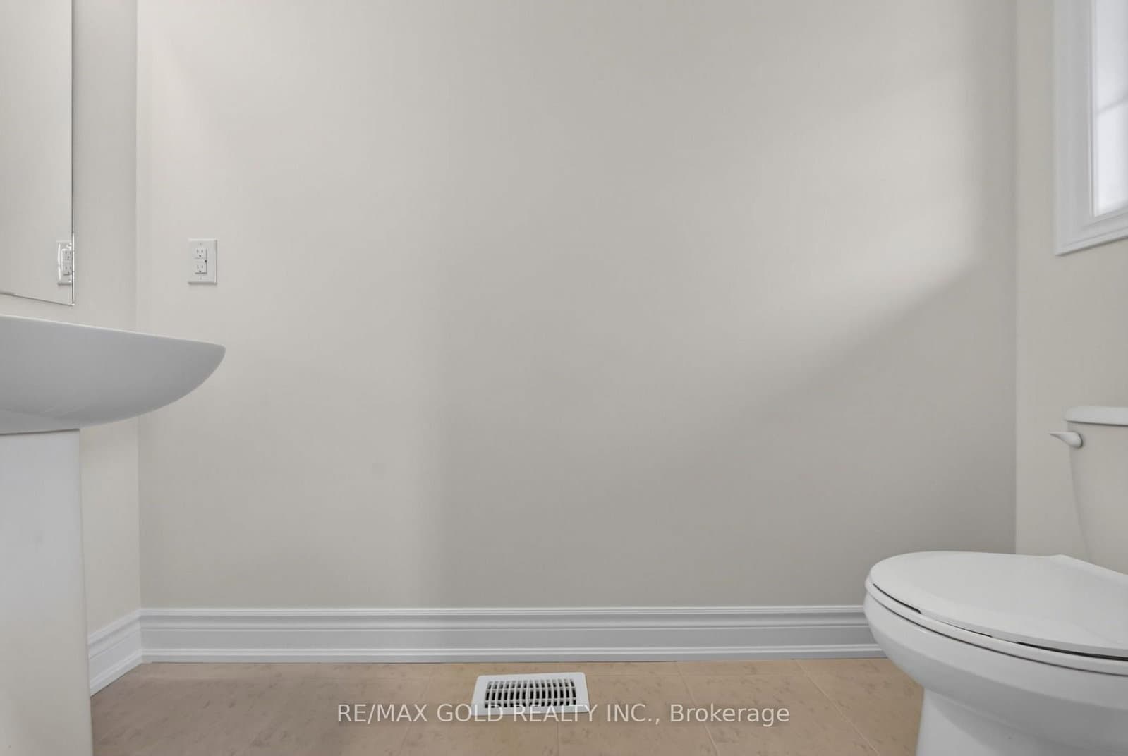 11 Keyworth Crescent thumbnail 7