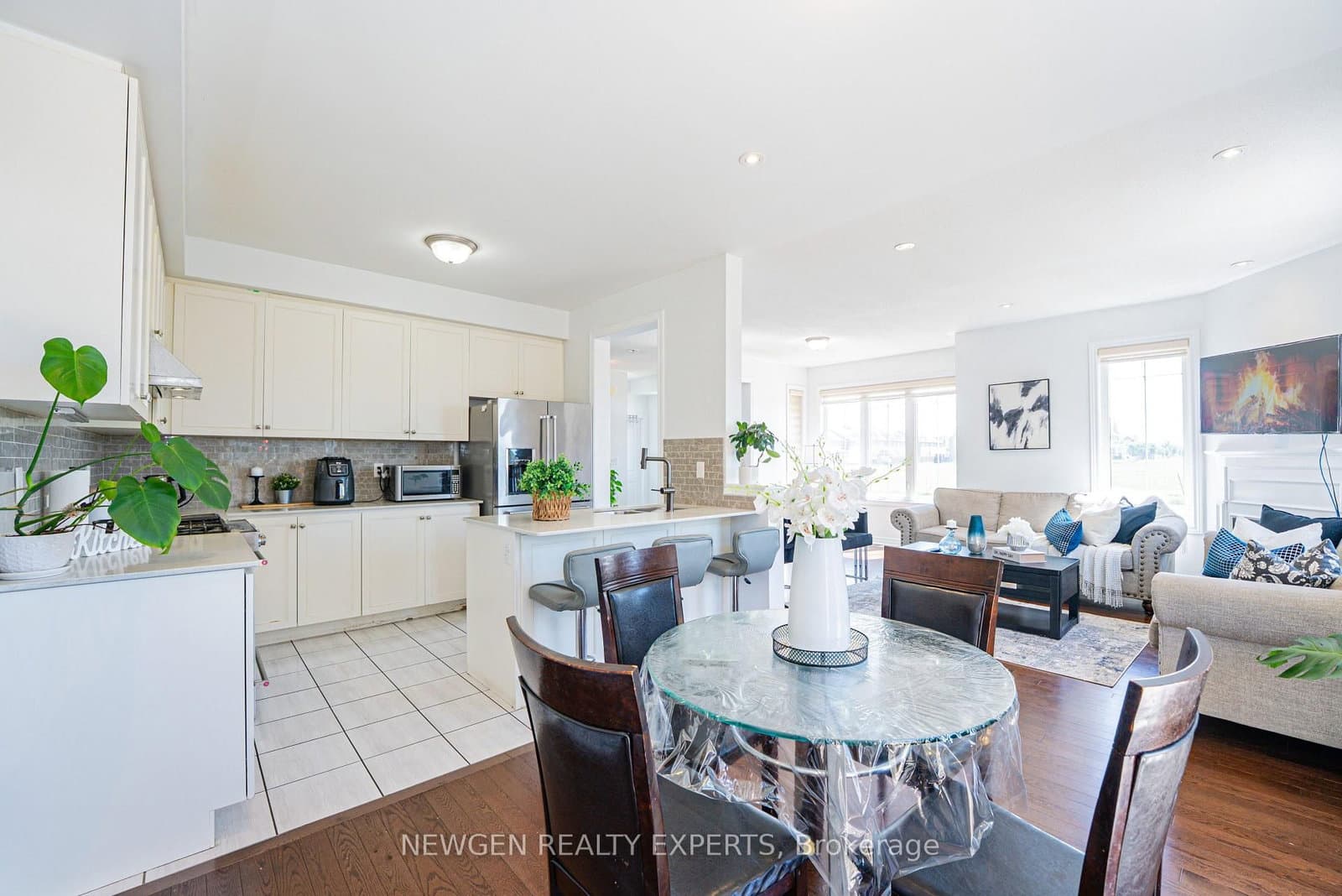 2 Rangemore Road thumbnail 16