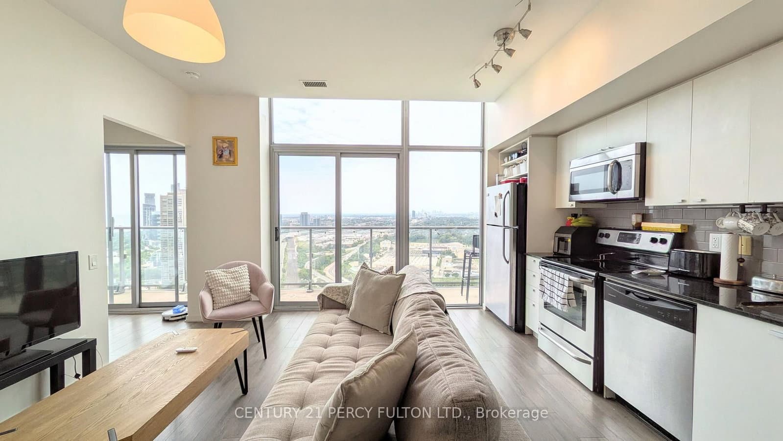 105 The Queensway, Unit 3505 - Image 1