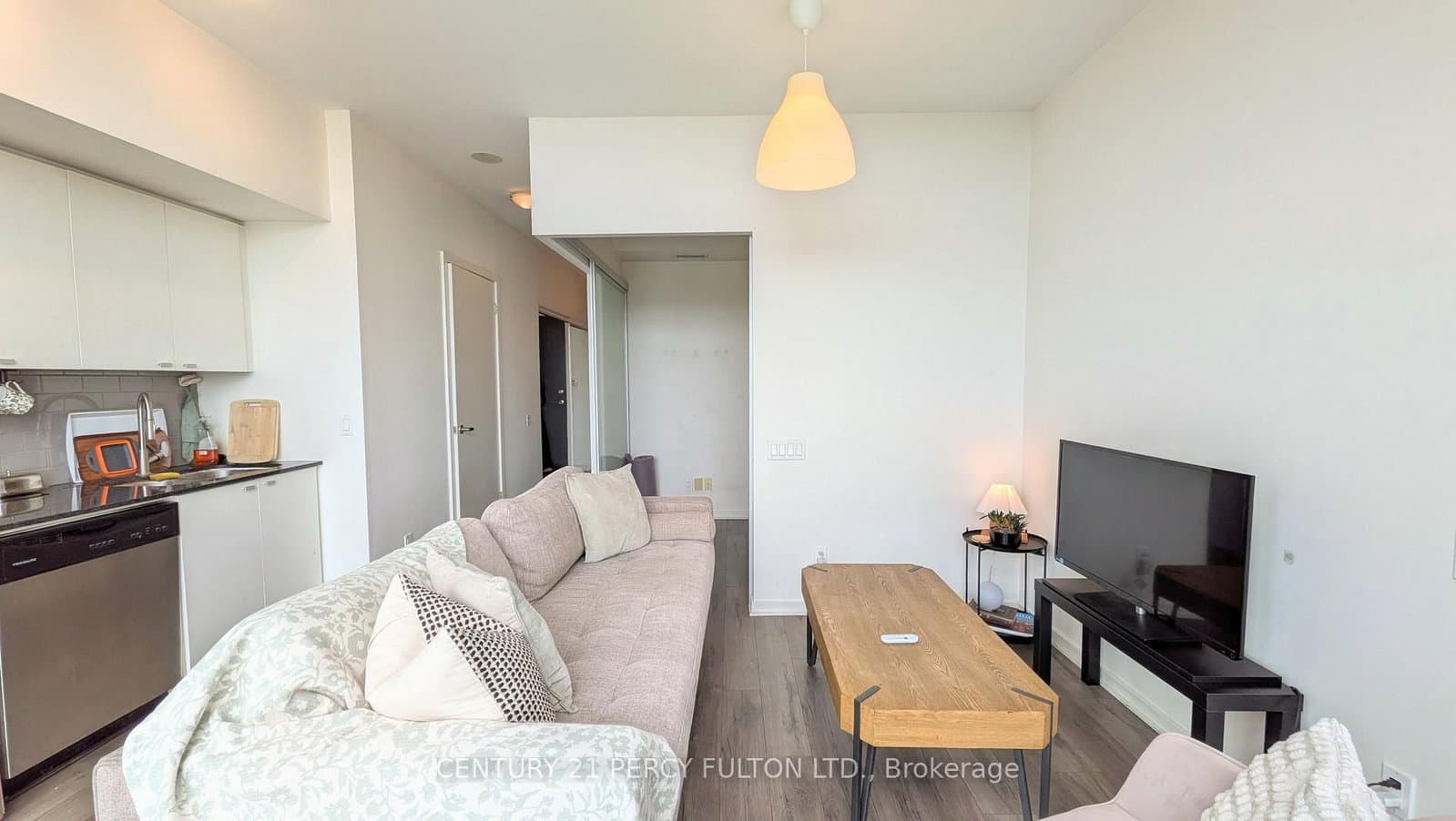 105 The Queensway, Unit 3505 thumbnail 12