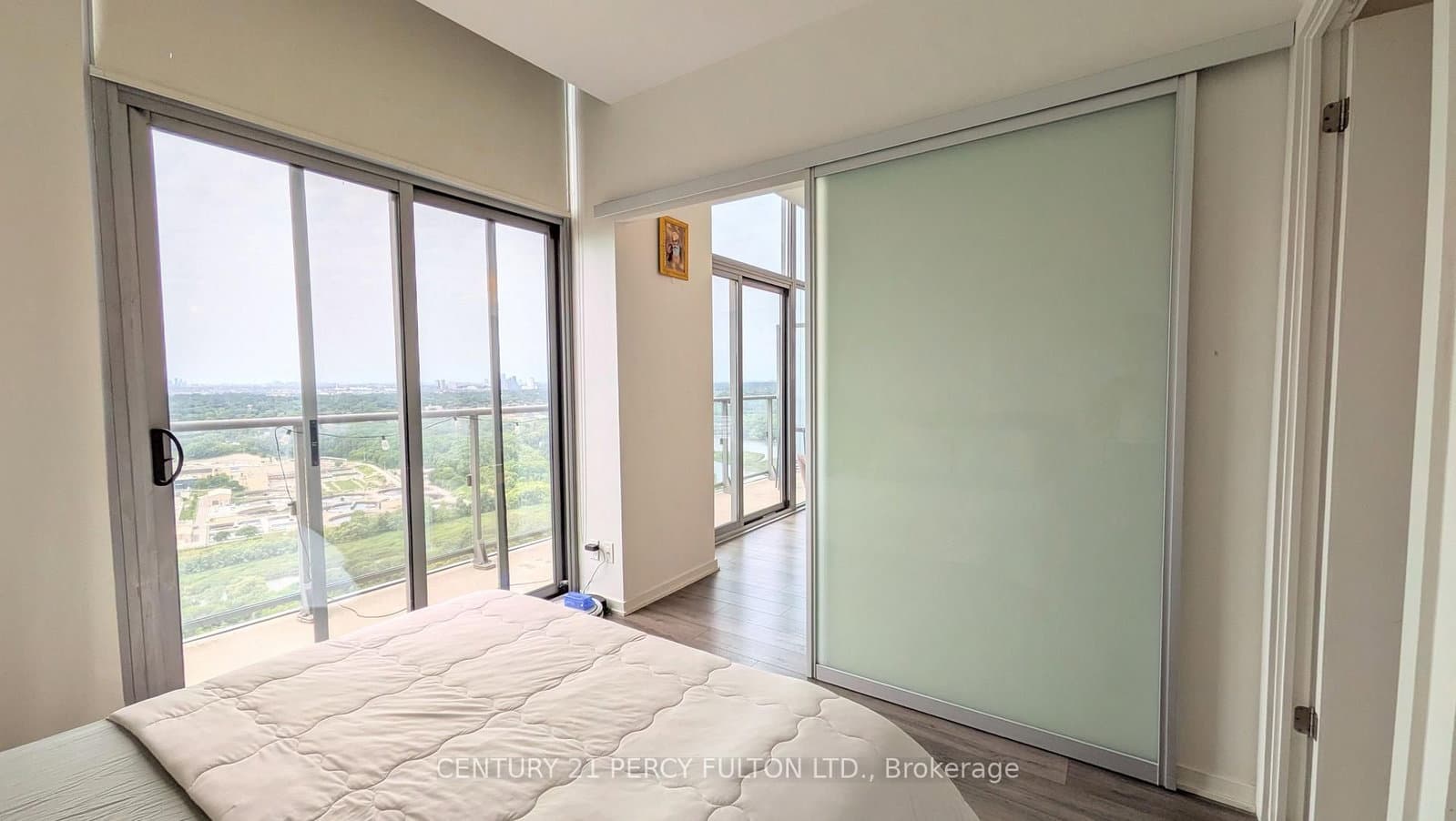 105 The Queensway, Unit 3505 thumbnail 15