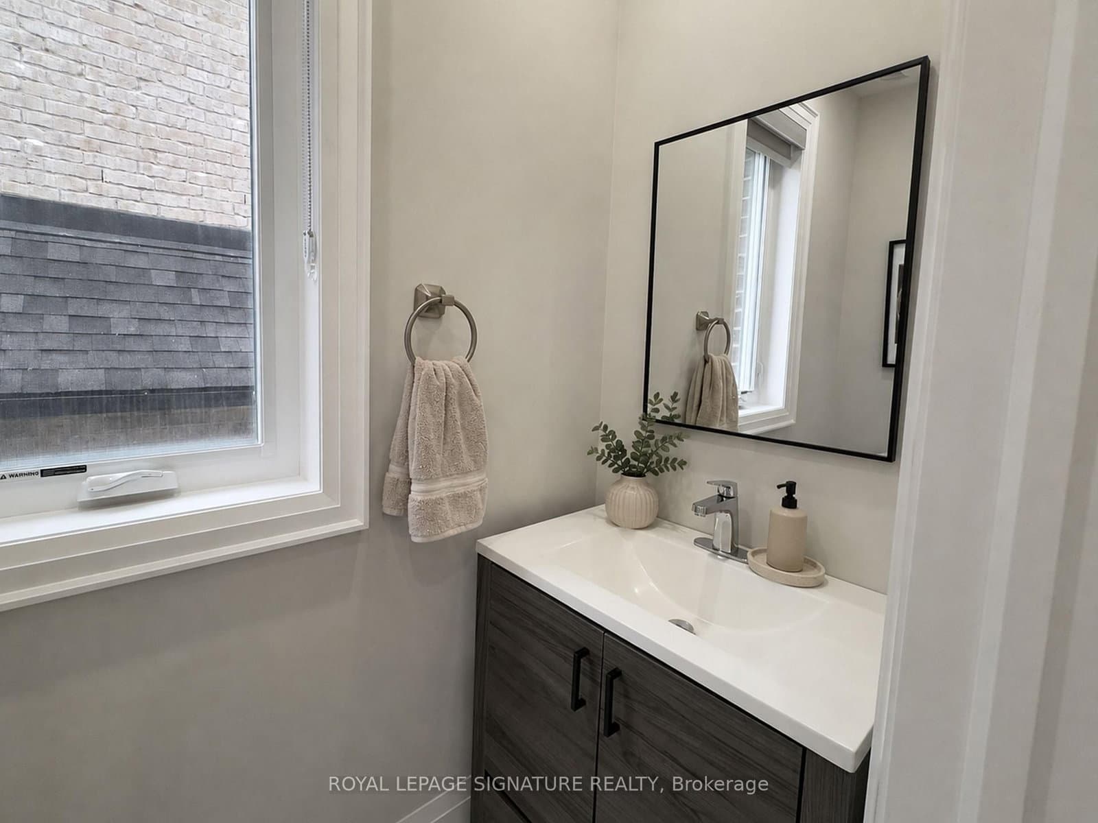 920 Fourth Street thumbnail 17