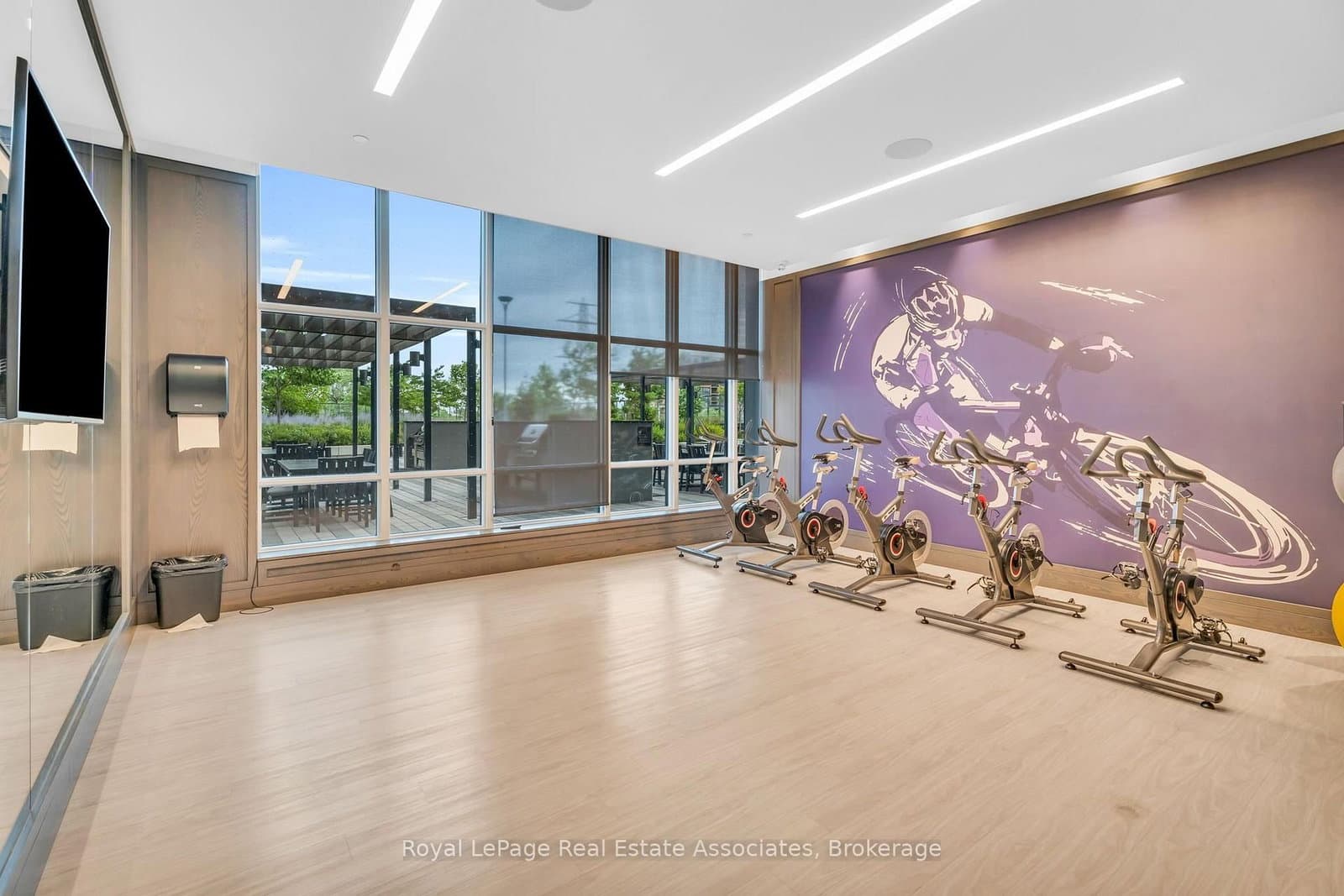 9 Mabelle Avenue, Unit 3019 thumbnail 17