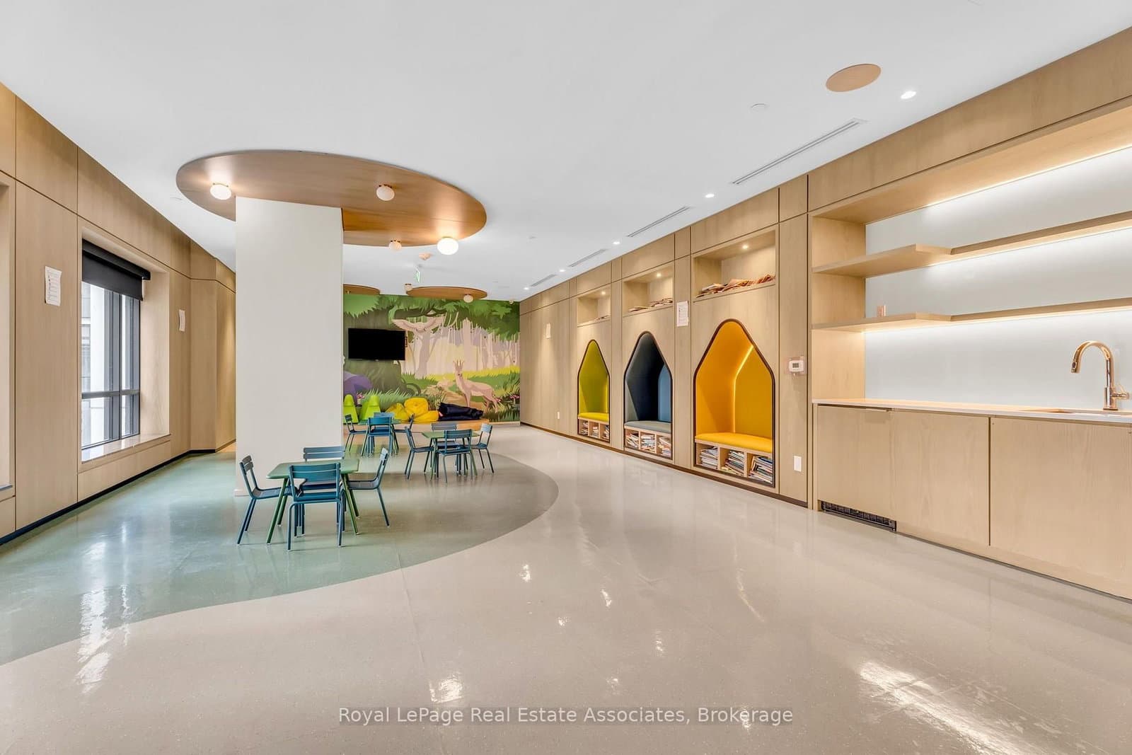 9 Mabelle Avenue, Unit 3019 thumbnail 27